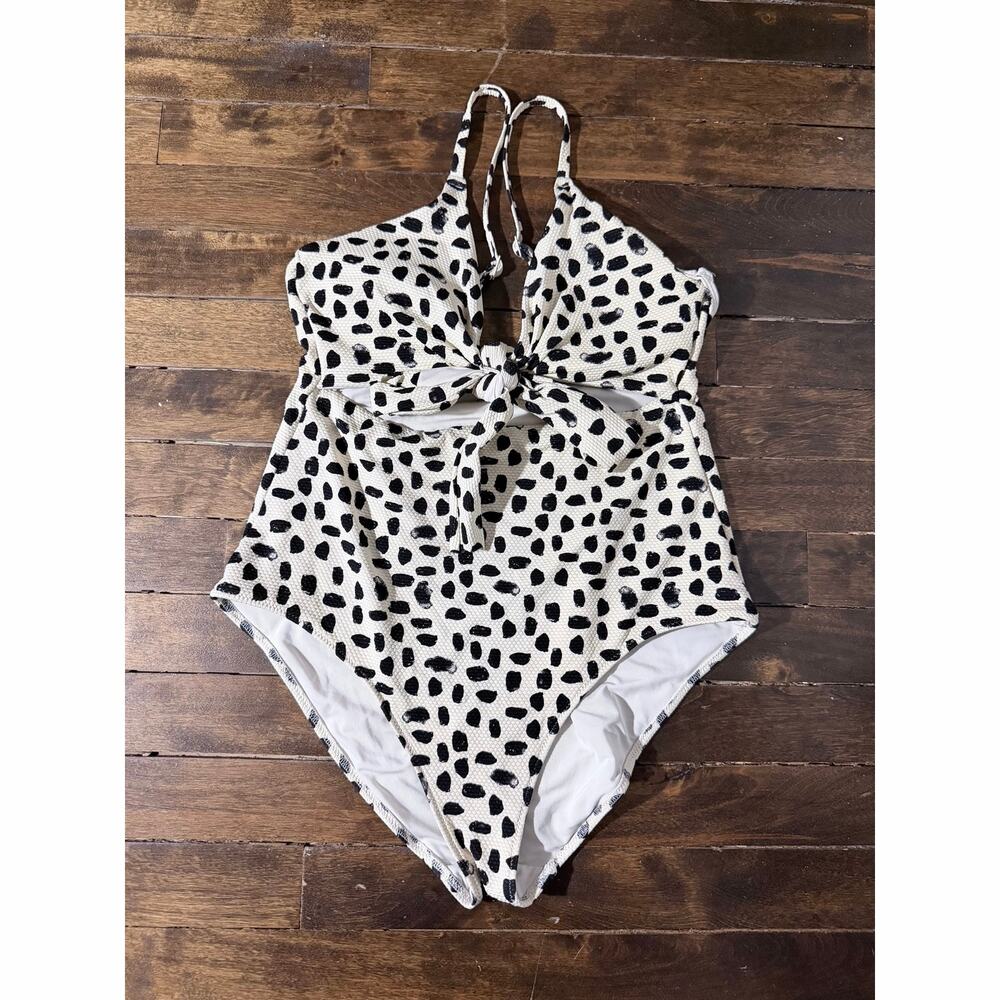 Aerie women’s bathing suit